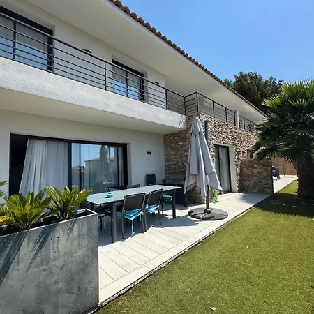De Luxe Avec Piscine Chauffee Vila